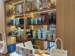 -霸王茶姬(南强街店)
