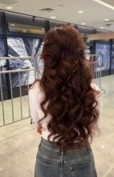 -IU潮牌·SALON