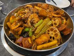 美味鸡翅虾-虾巢(维多利·摩尔城店)