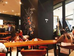 -星巴克臻选(莘庄仲盛店)
