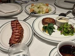 -Wolfgang’s Steakhouse 沃夫冈牛排馆(上海白玉兰广场店)