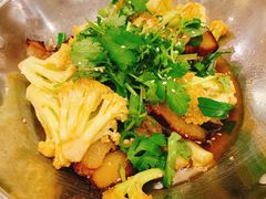 干锅腊肉花菜-乾隆美食·本帮菜(黄河路店)