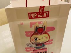 -泡泡玛特POPMART(上海环球港店)