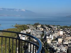 -大理洱海龙湾假日酒店