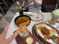 -阿妮叶李(光谷世界城店)