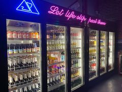 -UP嘻哈酒吧(粉巢店)