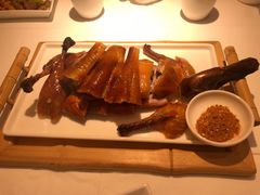 厨娘灌汤脆皮鸭-小厨娘淮扬菜(六合欢乐港店)