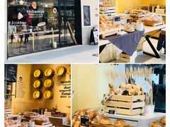 面包甜点陈列柜-PAPER STONE BAKERY(天汇广场店)