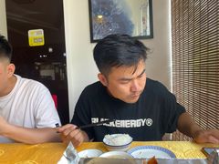 -东方之猪四更烤乳猪(金垦总店)