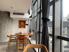 靠窗位-汝是素(汇一城一区店)