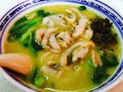 -明呈黄鱼面馆(斜土路店)