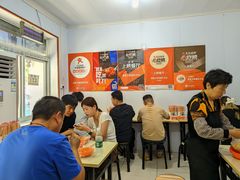 -咱家王新国把子肉(县东巷店)