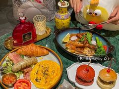 -秘密旅行Bonjour(黑金冠 江南西店)