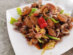 -四川小胡子海鲜(丁村万人海鲜广场店)