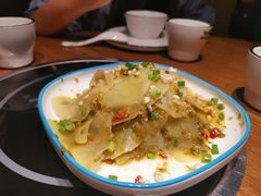 -山城外·非遗酸菜鱼(财富中心店)