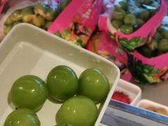 -涨巢·潮玩水疗局