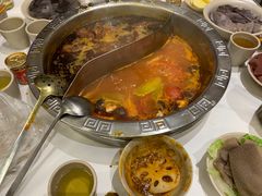 -朱氏胖子烂火锅(洪崖洞店)