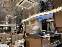 -香港新发烧腊茶餐厅(水围店)