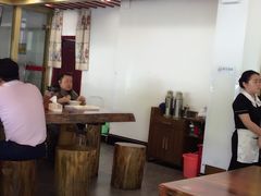 -钱万兴(塔园路店)