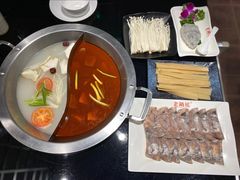 -吴记老锅底麻辣火锅(福州路店)
