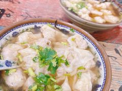 -老谢野馄饨(延安路店)