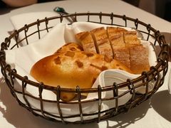 面包-Wolfgang’s Steakhouse 沃夫冈牛排馆(上海白玉兰广场店)