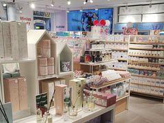 -名创优品(广东东莞樟木头镇天和百货店)