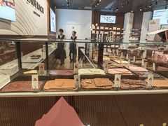 -Laderach 莱德拉(上海环贸iapm店)