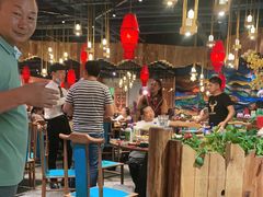 大堂-老滇山寨•云南特色菜•地方菜•民族风情歌舞表演(金碧店)