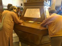 历史的汇款登记台-沈阳金融博物馆