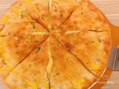 榴莲多多比萨-必胜客(东大桥店)