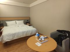 -全季酒店(北京朝阳公园店)
