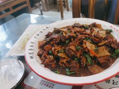 -鲁南仔·滕州炒鸡(经三路店)
