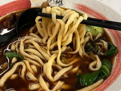 -静香HOUSE·全时段融合餐厅(七星欢乐颂店)