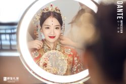 -艾米丽婚纱礼服