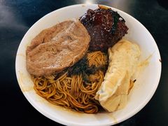 红烧狮子头-谷沙屋面铺