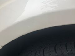 -鲨鱼皮汽车凹陷玻璃修复(静安店)