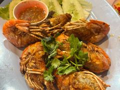 -Saengchai Phochana