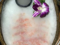 -景明轩•养生酸汤鱼火锅 云贵鲜菌 现舂野果酸汤(王寨小区店)