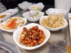 -韩聚屋韩国烤肉餐厅(新北万达店)