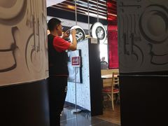 -必胜客(上海新南方商城PH店)