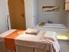 -瑶舍头疗·瑶浴·芳香热石SPA(五洲国际店)