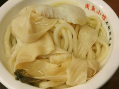 -周鱼小馆石锅酸菜鱼(活力汇店)