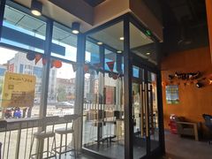 门面-星巴克(天津滨海金元宝于家堡店)