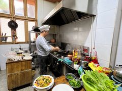 自助取餐区-仁和人家