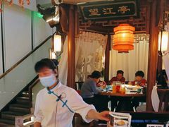 -荷塘秋月·本帮江浙菜(国权路店)