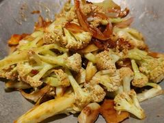 -前海沿·青岛菜(大拇指广场石老人店)