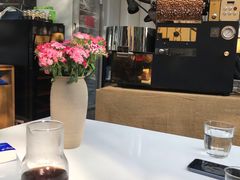 -花苑里咖啡(威远店)