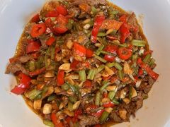 -黄泥岗·地道湖北菜(奥特莱斯店)