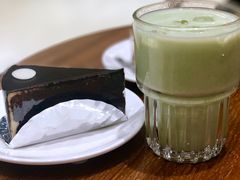 抹茶拿铁-藏猫猫咖啡主题馆(中央大道店)